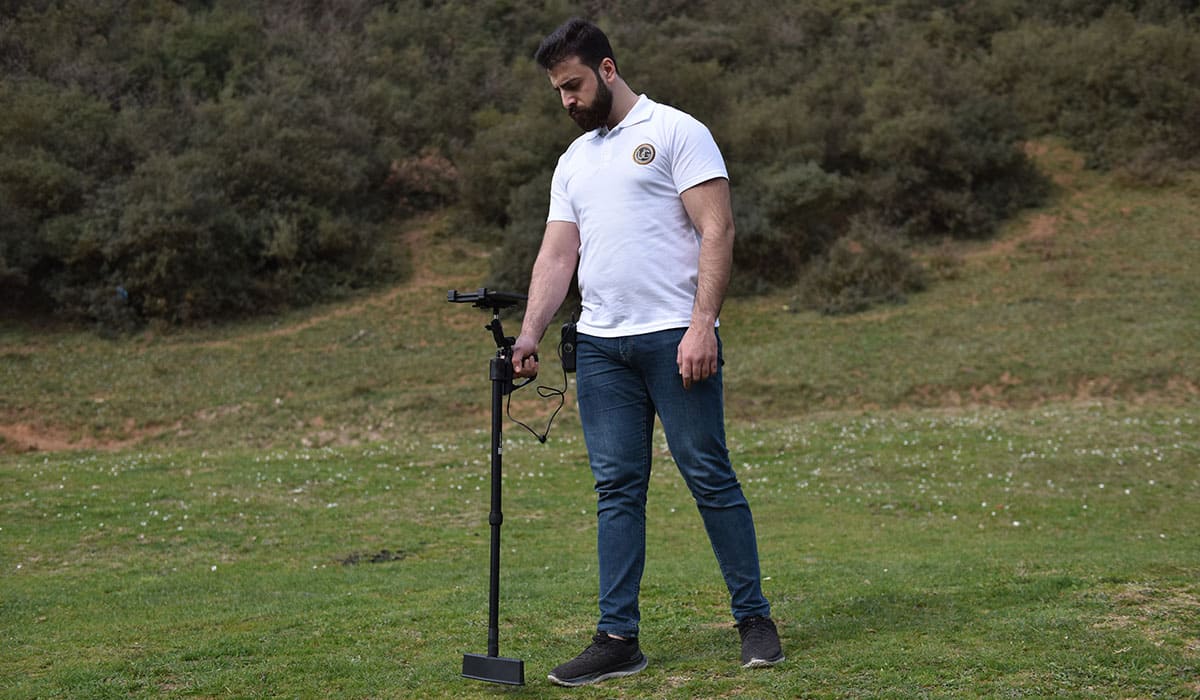 uig-ground-scanner-live-scan-detector.jpg
